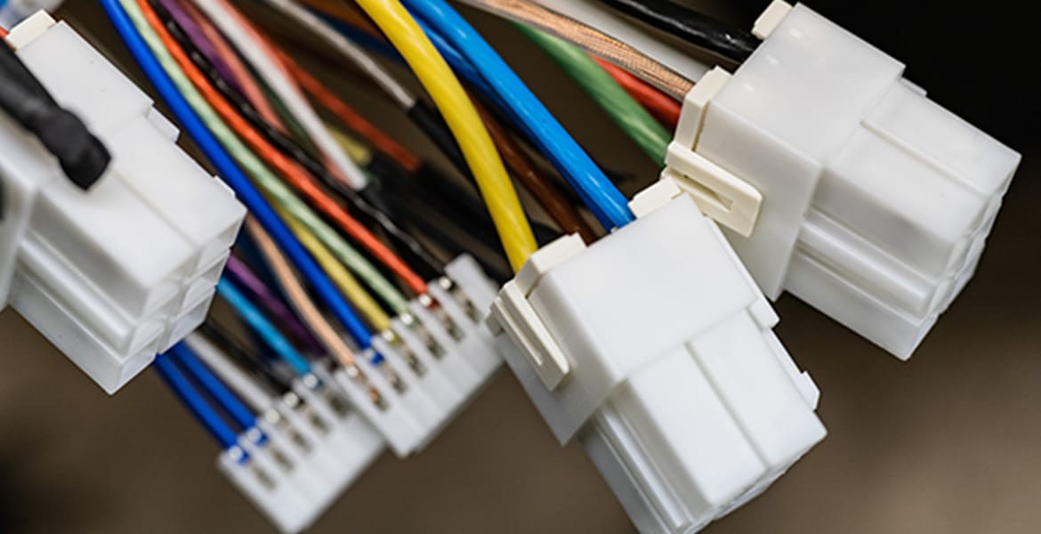 01. ハーネス加工・端子圧着